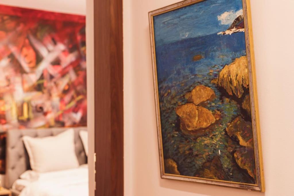 Art Studio Myslym Shyri 티라나 외부 사진