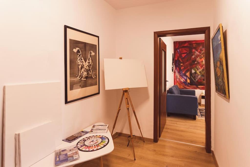 Art Studio Myslym Shyri 티라나 외부 사진