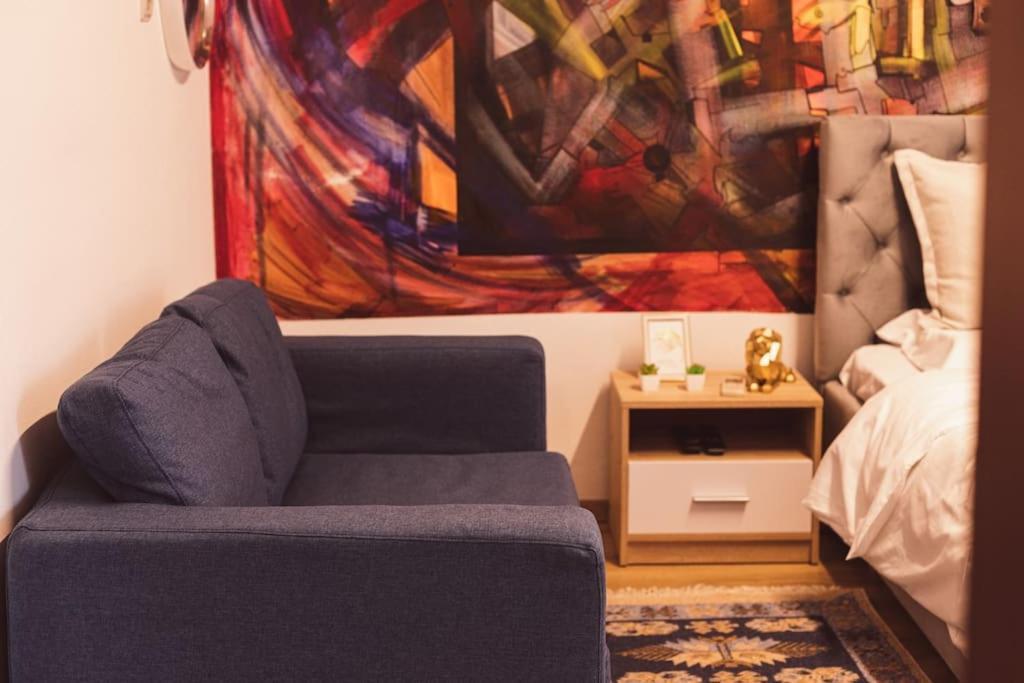 Art Studio Myslym Shyri 티라나 외부 사진