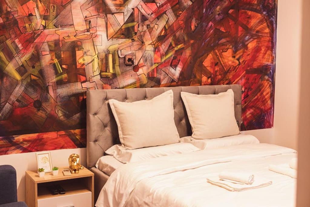 Art Studio Myslym Shyri 티라나 외부 사진